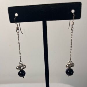 Elegant Silver and Black Dangle Earrings. 925 posts